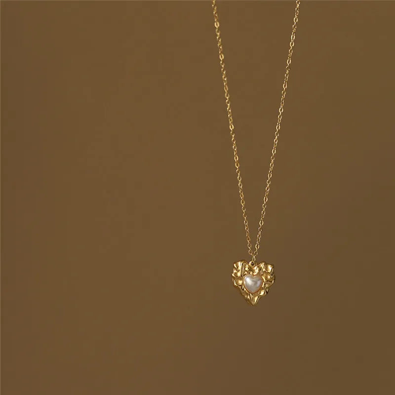 18K Gold Plated Pearl Heart Pendant Necklace - Accessory