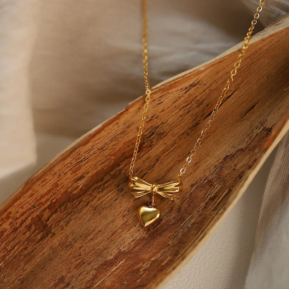 Sweet Heart Bow Pendant Necklace - Accessory 