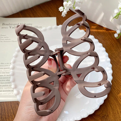Hollow Hair Claw