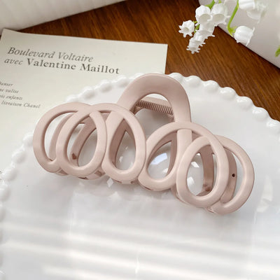 Hollow Hair Claw