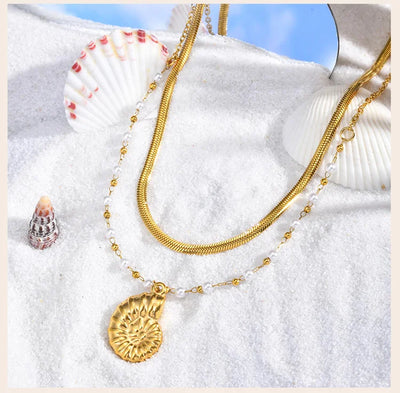 Beach Pearl Pendant Necklaces